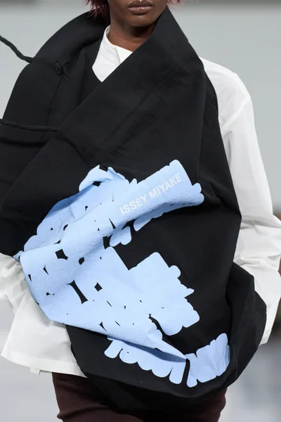 Look 81